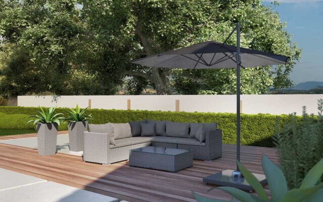 Duży parasol ogrodowy – dobry materiał wykonania